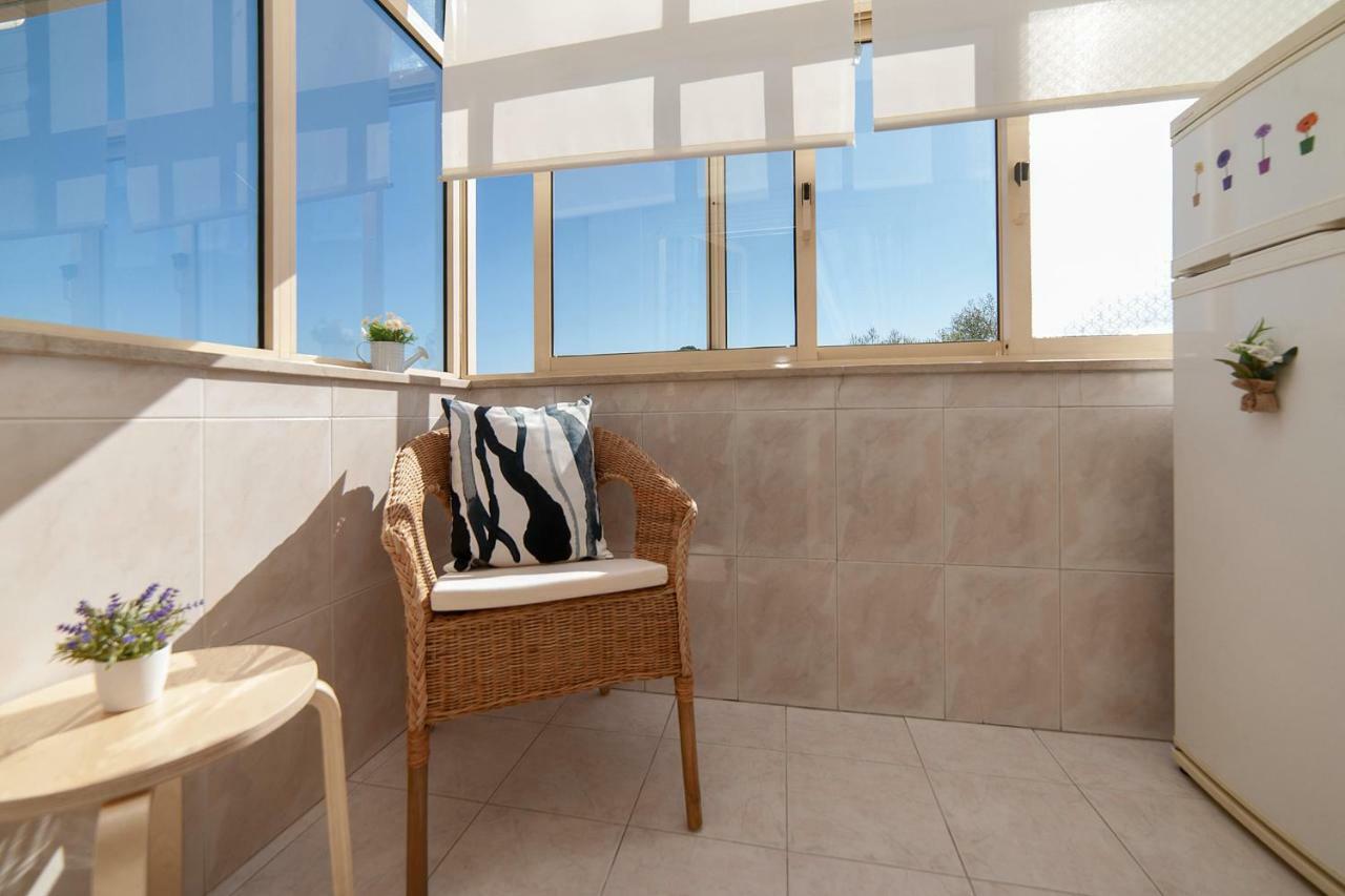 Sunny View To The Tower Apartment Porto Exterior photo